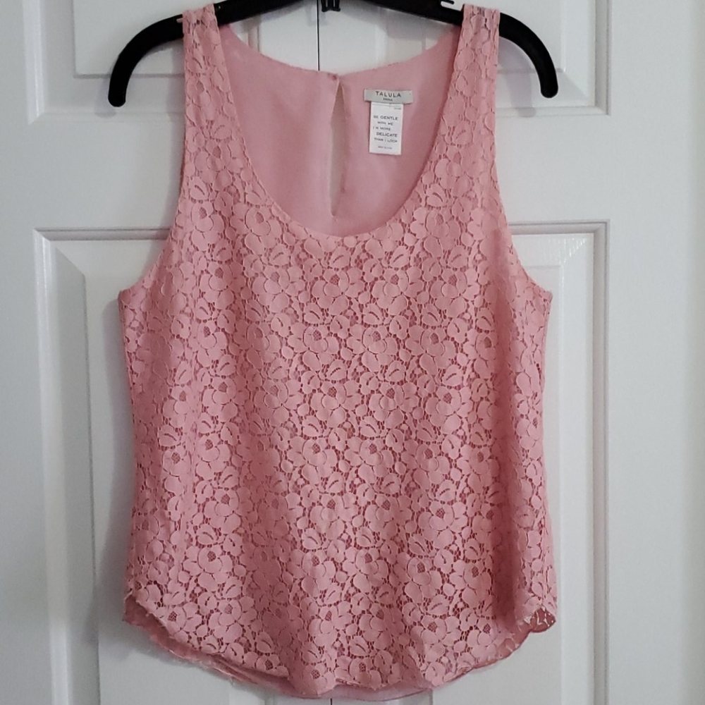 Like New Aritzia Talula Betty Lace Tank Top Blouse Small